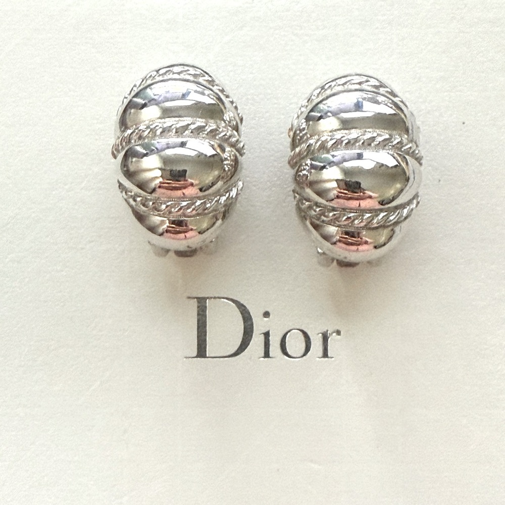 CHRISTIAN DIOR Silver Twist Clip-On Earrings